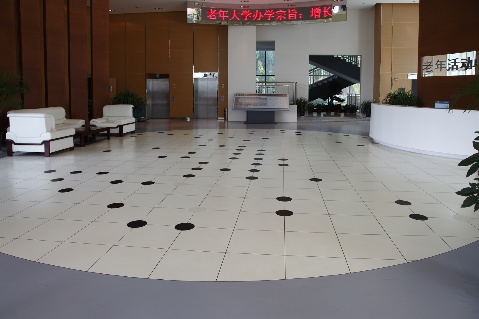 PVC地板的清潔保養(yǎng)方法，值得收藏！【騰方PVC地板】